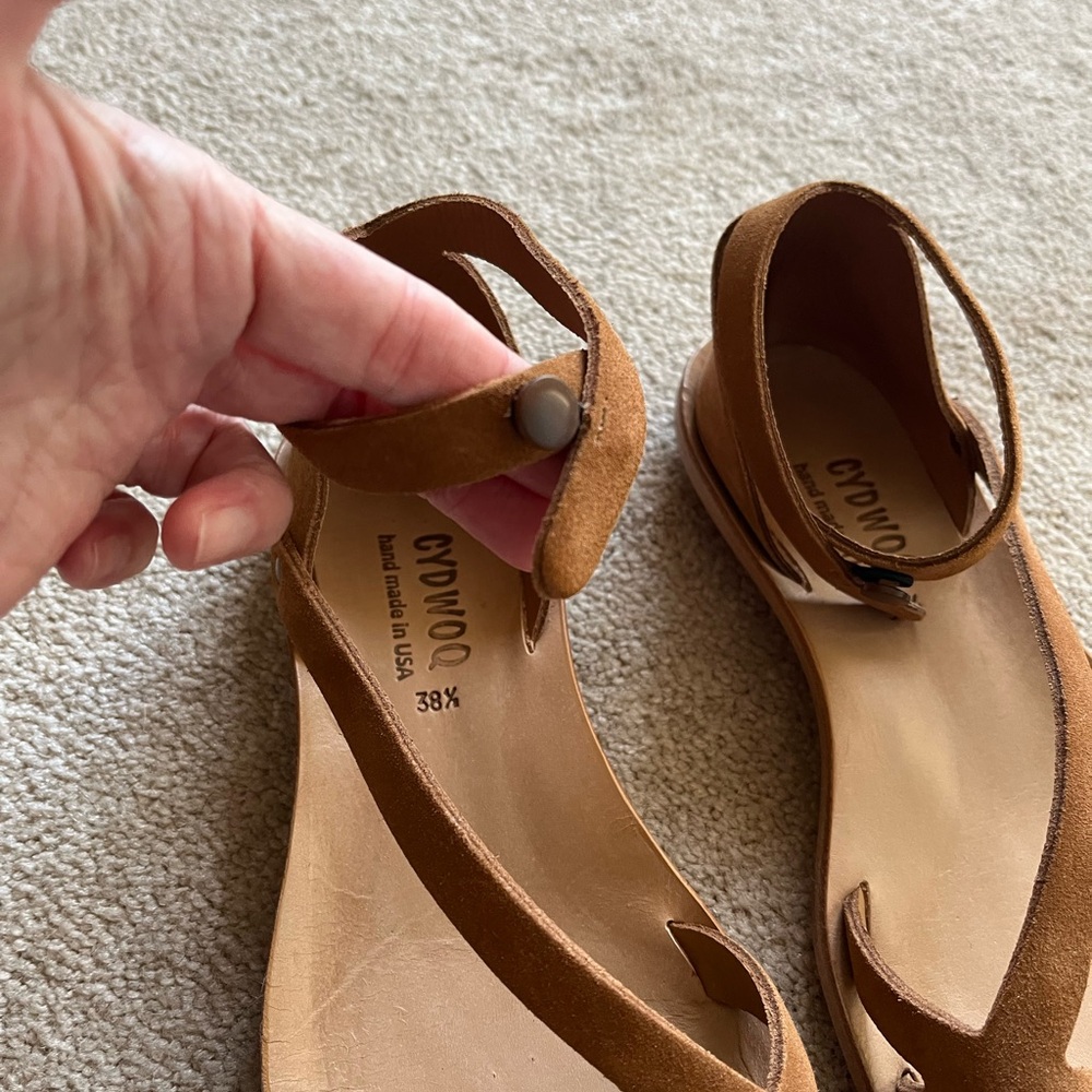 New Cydwoq Tomcat sandals size 38.5 - Picture 2 of 4
